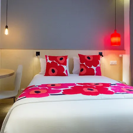 Hotel La Régence Courbevoie