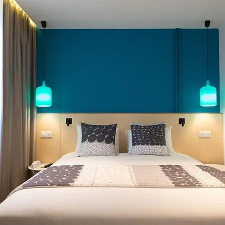 Hotel La Régence Courbevoie