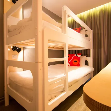 La Regence 3* Courbevoie