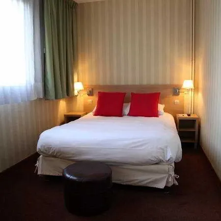 La Regence 3* Курбевуа