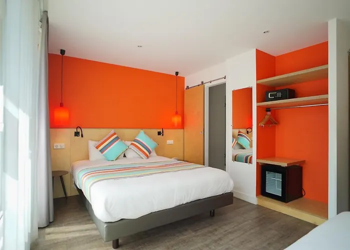 La Regence Hotel Courbevoie