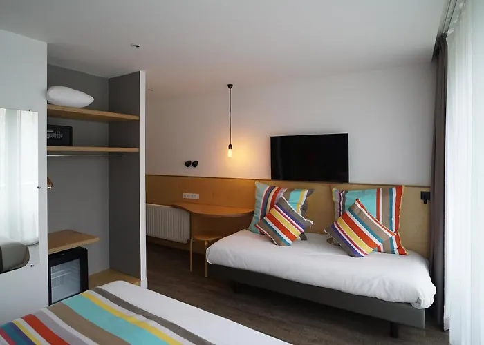 La Regence Hotel Courbevoie